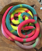 Load image into Gallery viewer, Plastic Snake