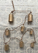 Load image into Gallery viewer, Bells Cylinder 85cm string Jute and Iron
