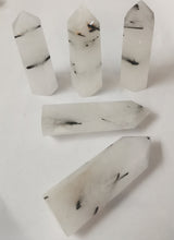 Load image into Gallery viewer, Gemstone Point Rutilated Quartz