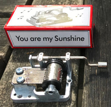 Load image into Gallery viewer, Music Box