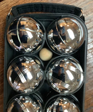 Load image into Gallery viewer, Pétanque Set of 8 Balls in Canvas Case