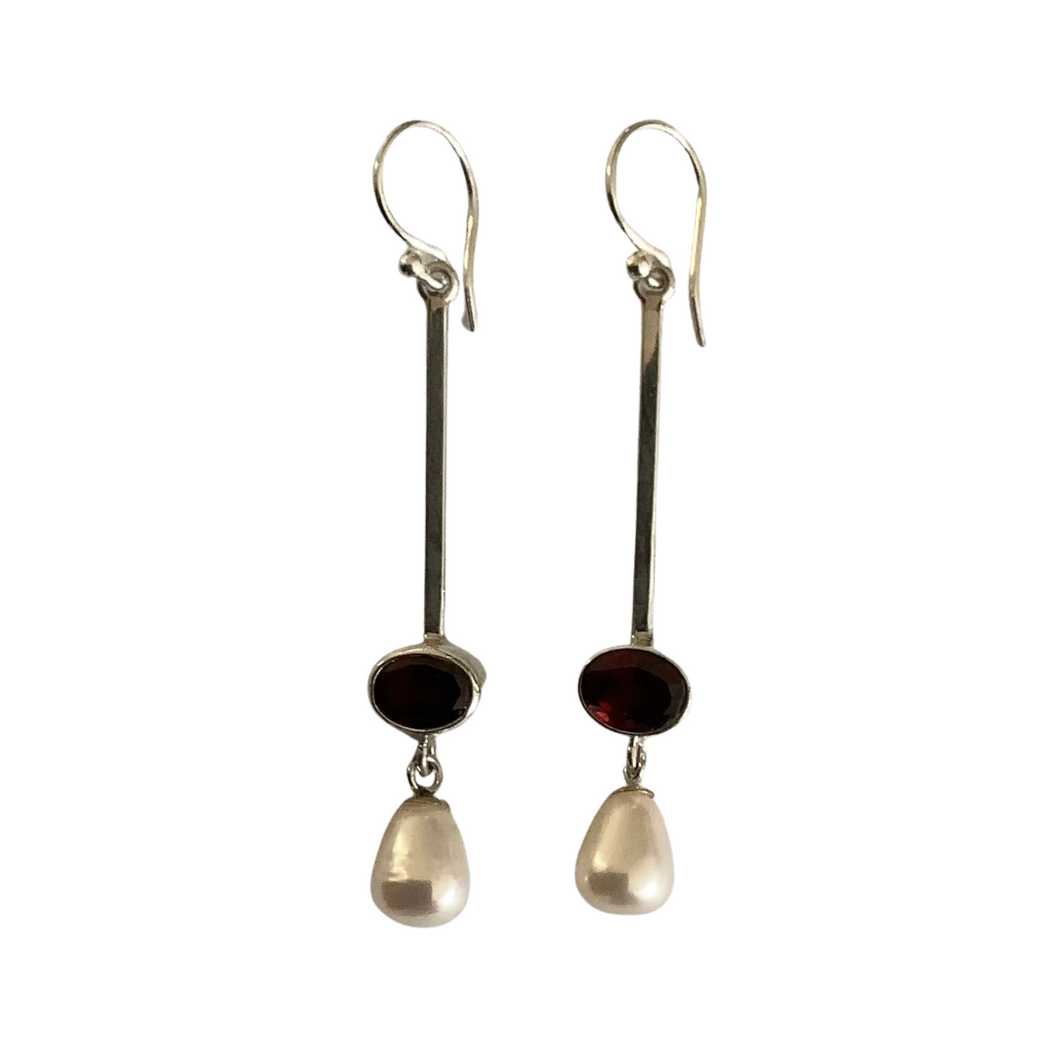 Earrings Sterling Garnet with Pearl