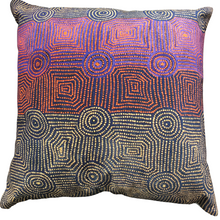 Load image into Gallery viewer, Cushion cotton 45x45cm Womens&#39; Dreaming 1

