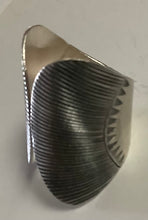 Load image into Gallery viewer, Tribal Silver Ring Lines 25 mm wide
