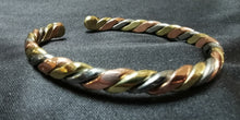 Load image into Gallery viewer, Bracelet African decorated copper brass
